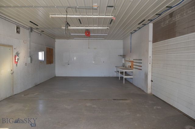 6674 Maltese Lane W, Bozeman, MT 59718