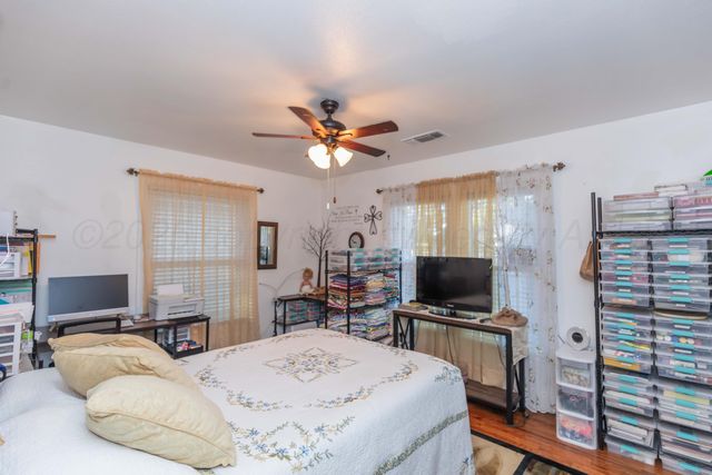 1530 N Williston Street, Pampa, TX 79065