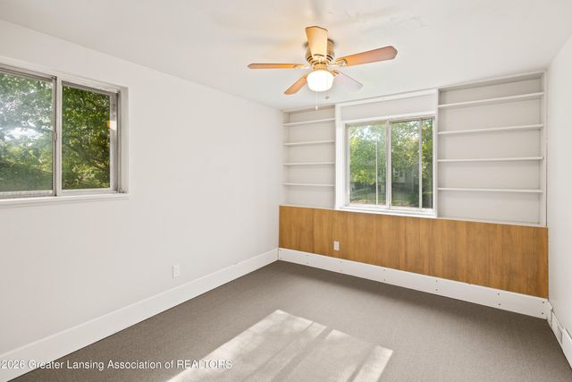 3812 Wainwright Avenue, Lansing, MI 48911