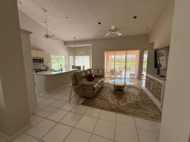 8306 Horseshoe Bay Road, Boynton Beach, FL 33472