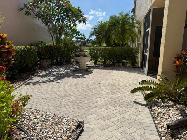 8306 Horseshoe Bay Road, Boynton Beach, FL 33472