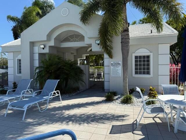 8306 Horseshoe Bay Road, Boynton Beach, FL 33472