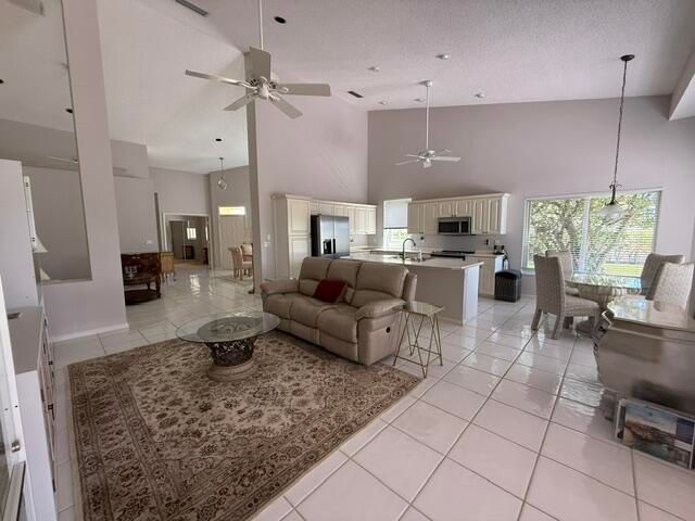 8306 Horseshoe Bay Road, Boynton Beach, FL 33472