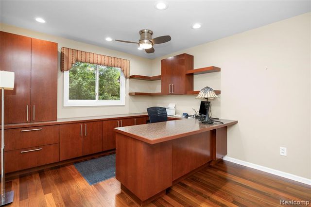 6567 Claremore Court, West Bloomfield, MI 48322
