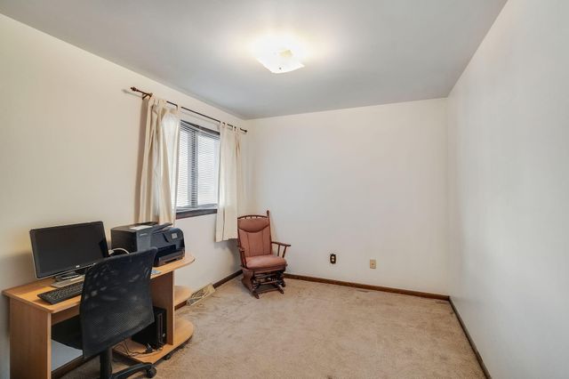 8120 Tapper Avenue, Munster, IN 46321