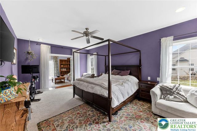 210 Sonny Drive, Bushkill Twp, PA 18091