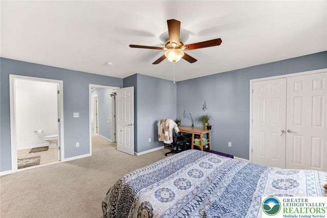 210 Sonny Drive, Bushkill Twp, PA 18091