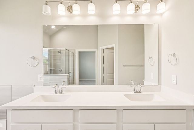 1709 Everitt Trail, Fort Worth, TX 76052