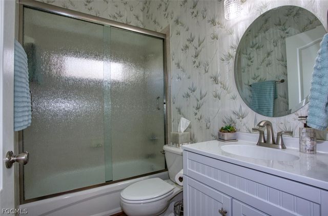 7996 Tiger Palm WAY, Fort Myers, FL 33966