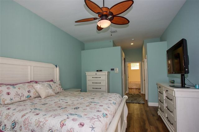 7996 Tiger Palm WAY, Fort Myers, FL 33966