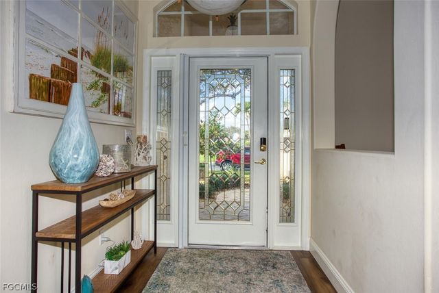 7996 Tiger Palm WAY, Fort Myers, FL 33966