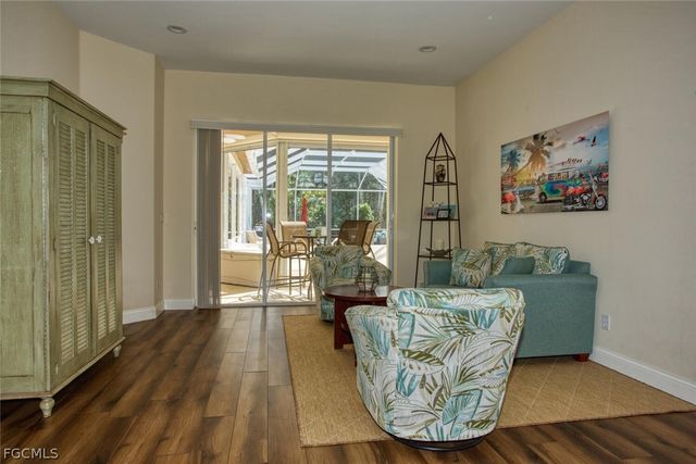 7996 Tiger Palm WAY, Fort Myers, FL 33966