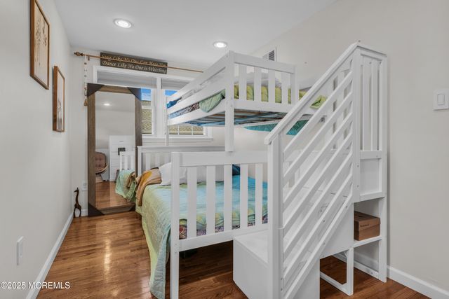 33 Sand Creek Lane, Toms River, NJ 08753