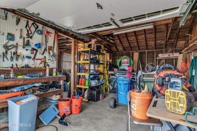 33 Sand Creek Lane, Toms River, NJ 08753