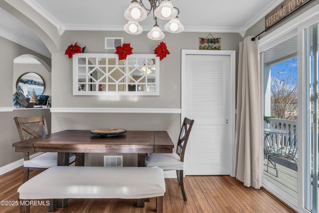 33 Sand Creek Lane, Toms River, NJ 08753