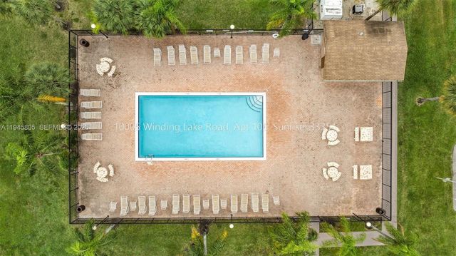 10005 S Winding Lake Rd 106, Sunrise, FL 33351