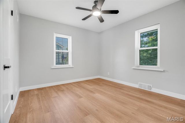 3611 Forest Dale Drive, St Louis, MO 63125