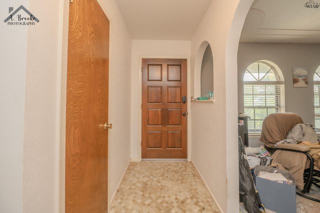 4 LORI LANE, Wichita Falls, TX 76306