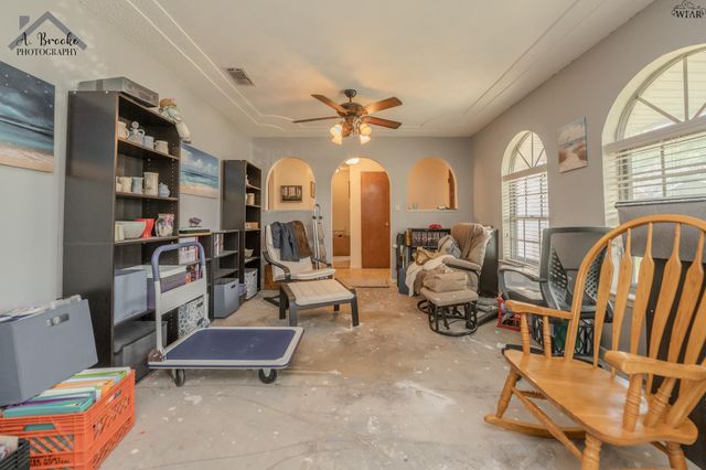 4 LORI LANE, Wichita Falls, TX 76306