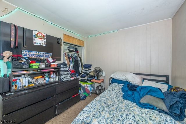 67 Stuyvesant Court, Clifton City, NJ 07013