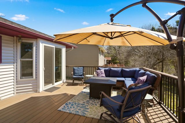 9421 83rd Street S, Cottage Grove, MN 55016