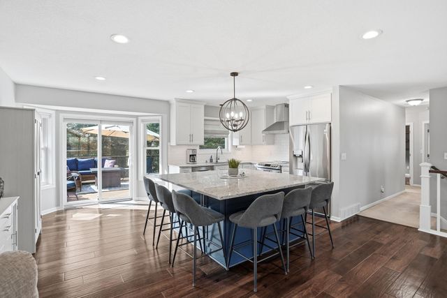 9421 83rd Street S, Cottage Grove, MN 55016