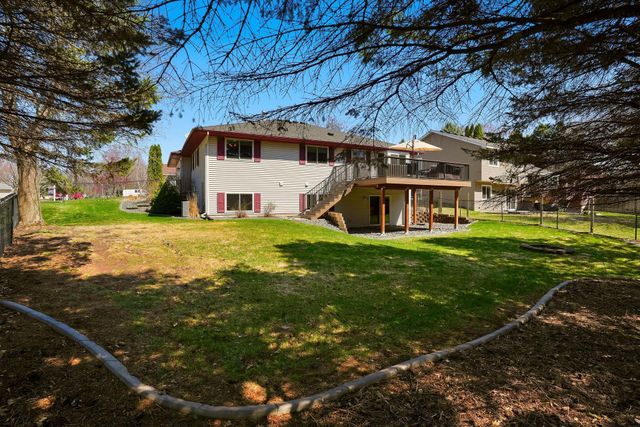 9421 83rd Street S, Cottage Grove, MN 55016