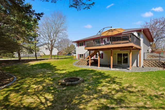 9421 83rd Street S, Cottage Grove, MN 55016