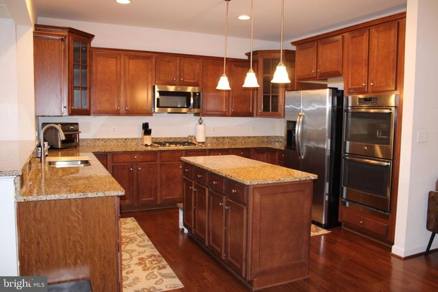 1548 KINNAIRD TER NE, Leesburg, VA 20176