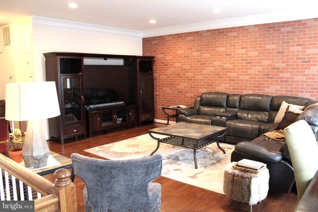 1548 KINNAIRD TER NE, Leesburg, VA 20176