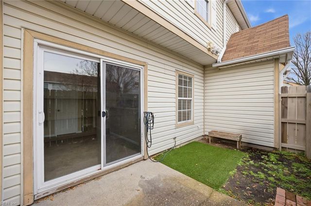 4614 Georgetown PL, Virginia Beach, VA 23455