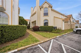 4614 Georgetown PL, Virginia Beach, VA 23455