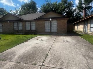 10022 Sharpton Drive, Houston, TX 77038