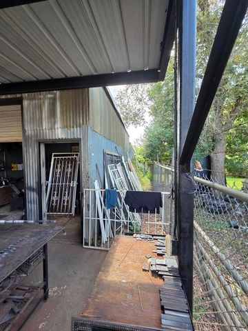 5418 Parker Road, Houston, TX 77016