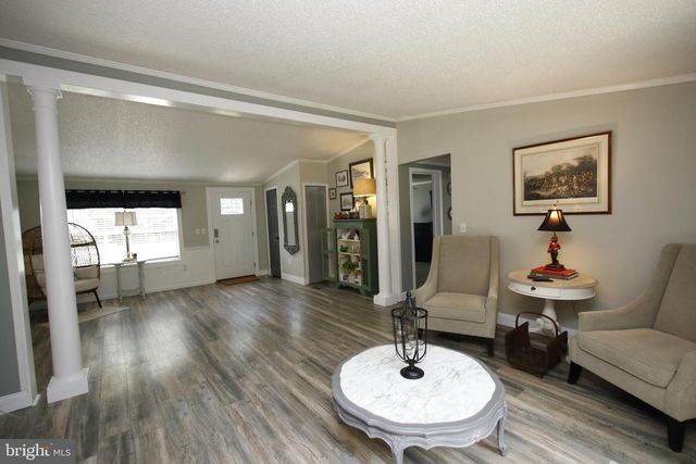 2545 HUNTING QUARTER RD, Houston, DE 19954
