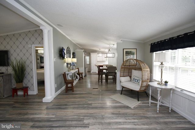 2545 HUNTING QUARTER RD, Houston, DE 19954