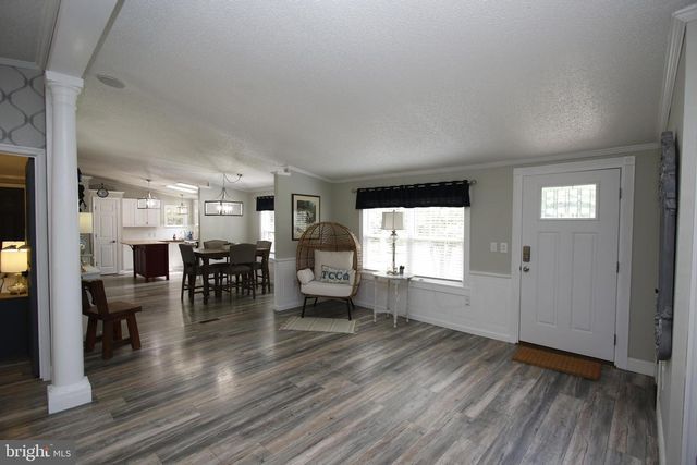 2545 HUNTING QUARTER RD, Houston, DE 19954
