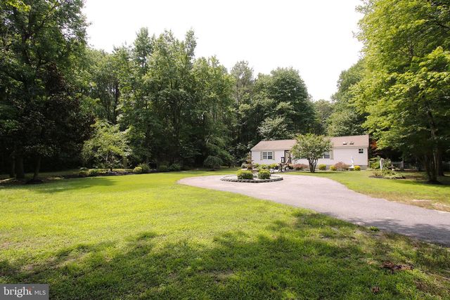 2545 HUNTING QUARTER RD, Houston, DE 19954