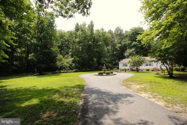 2545 HUNTING QUARTER RD, Houston, DE 19954