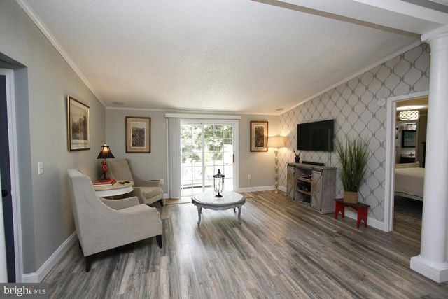 2545 HUNTING QUARTER RD, Houston, DE 19954