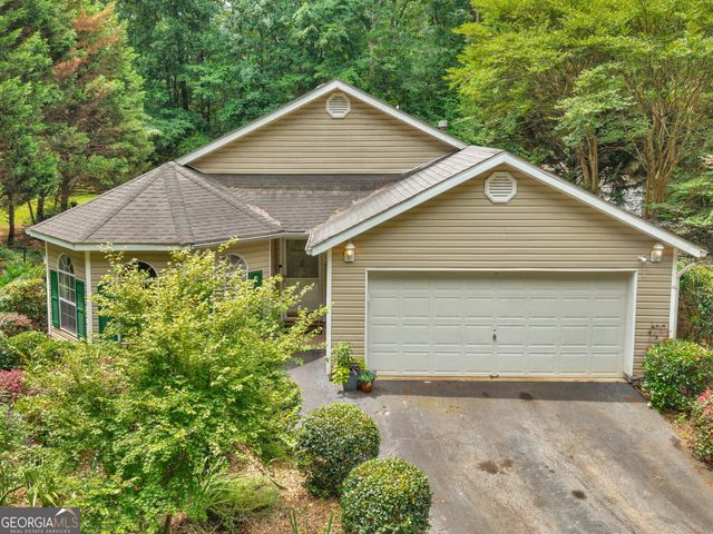 1331 Christian Circle SE, Conyers, GA 30013