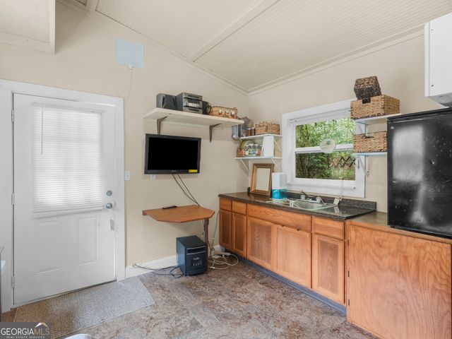 1331 Christian Circle SE, Conyers, GA 30013