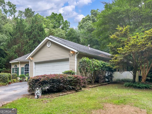 1331 Christian Circle SE, Conyers, GA 30013