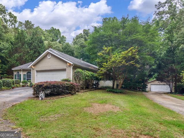 1331 Christian Circle SE, Conyers, GA 30013