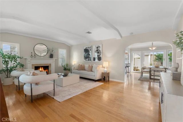 2692 San Francisco Avenue, Long Beach, CA 90806