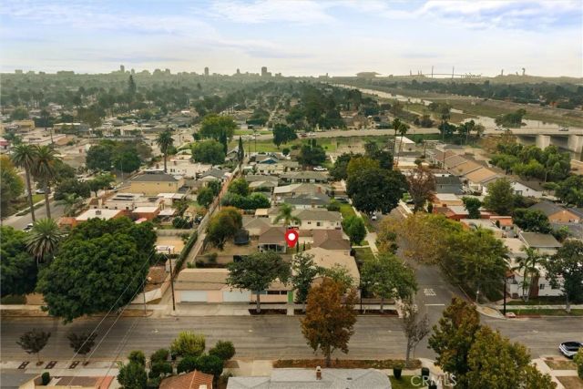 2692 San Francisco Avenue, Long Beach, CA 90806