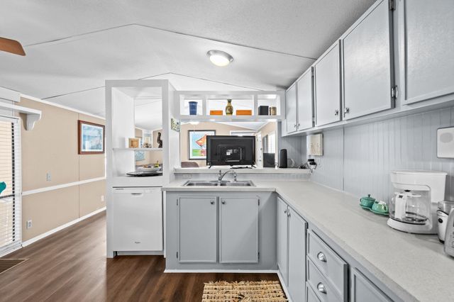 1017 Foxfire Dr., North Myrtle Beach, SC 29582