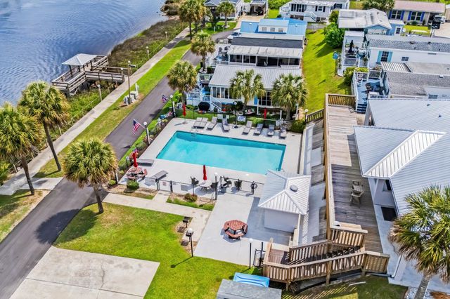 1017 Foxfire Dr., North Myrtle Beach, SC 29582