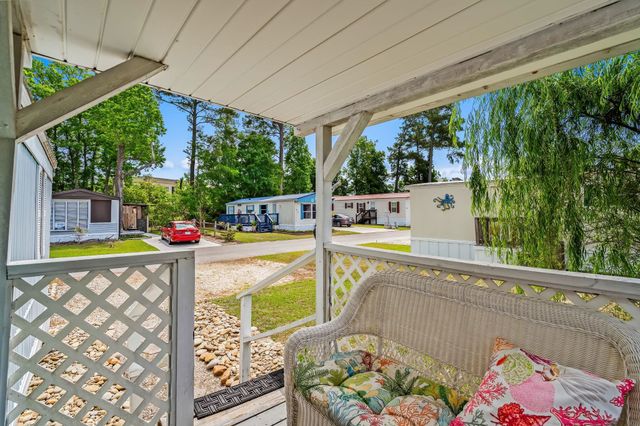 1017 Foxfire Dr., North Myrtle Beach, SC 29582