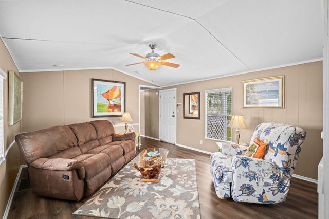 1017 Foxfire Dr., North Myrtle Beach, SC 29582